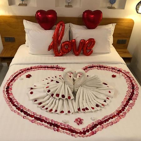 Mysa Boutique Hotel Семиньяк Экстерьер фото