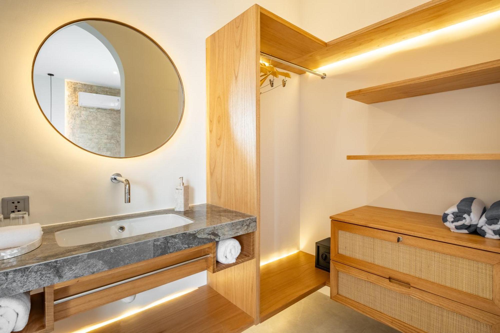 Mysa Boutique Hotel Семиньяк Экстерьер фото